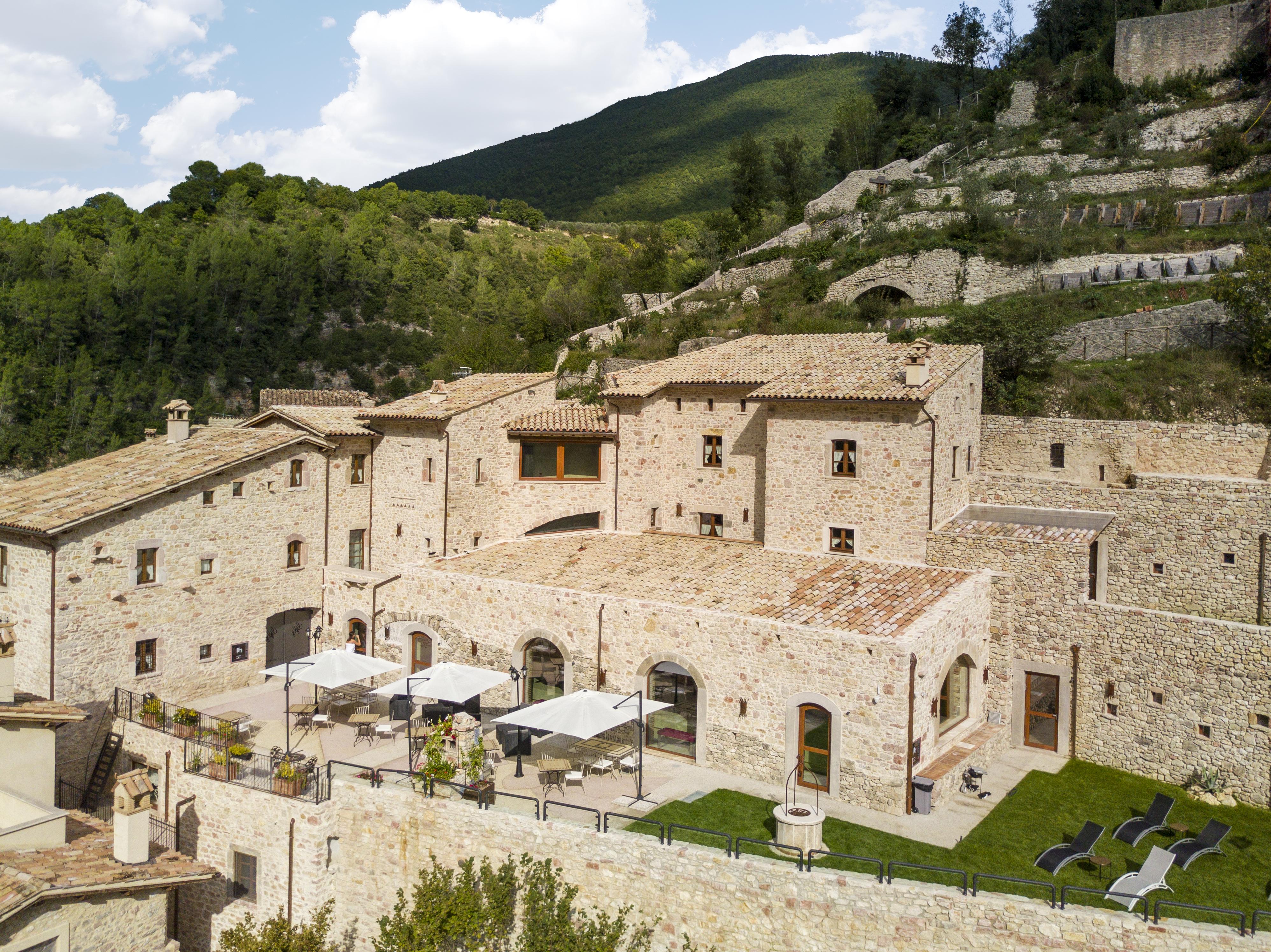 Torre Del Nera Albergo Diffuso & Spa Scheggino ภายนอก รูปภาพ