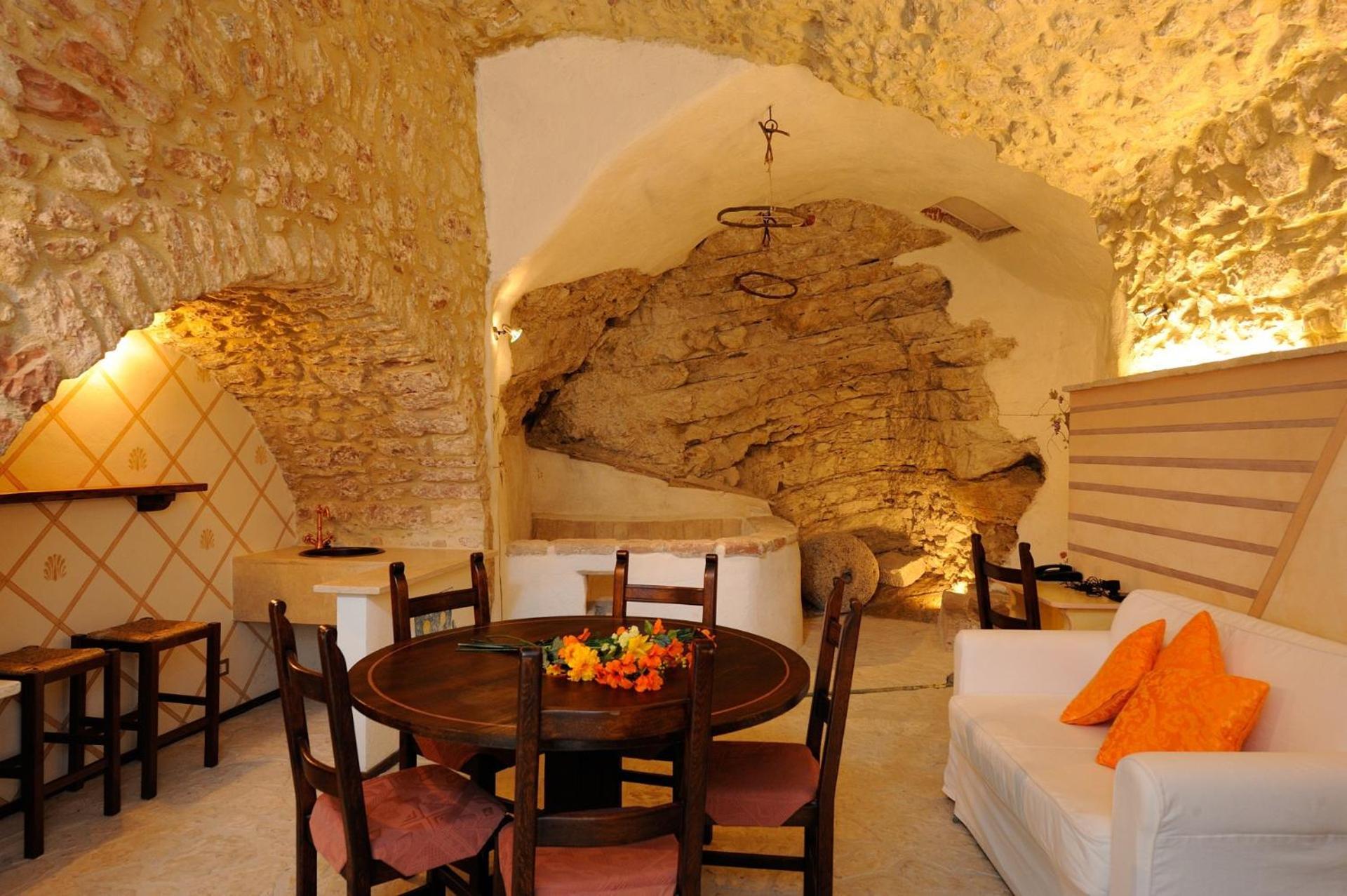 Torre Del Nera Albergo Diffuso & Spa Scheggino ภายนอก รูปภาพ